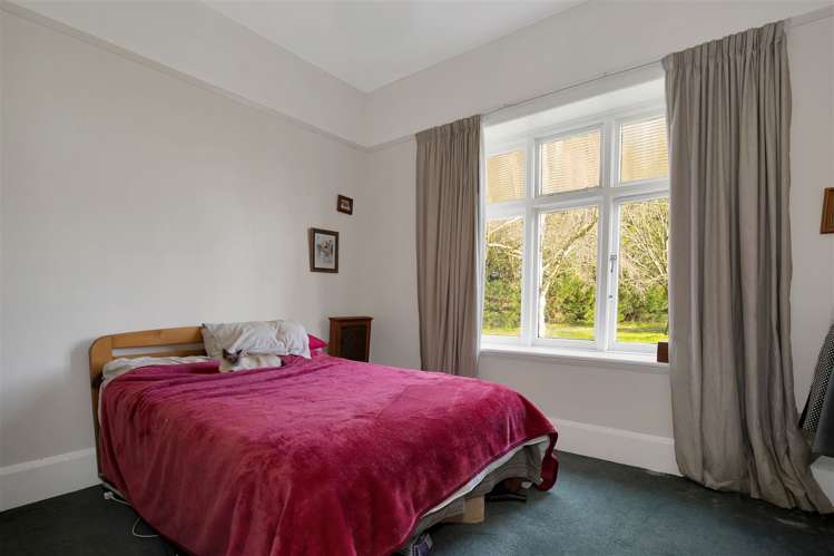 742 Downs Road West Eyreton_18