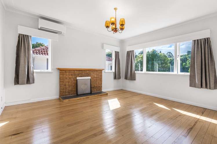 261 Main Highway 1660_1