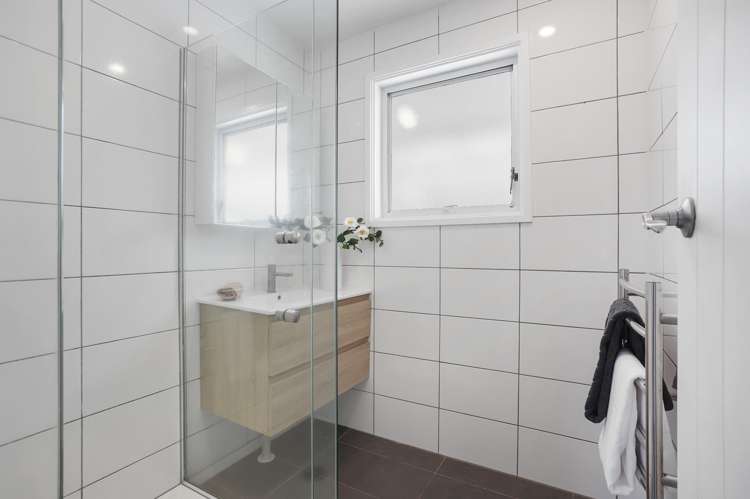 65 Waitaki Street Henderson_11