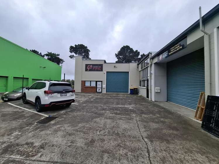 1/251 Lincoln Road Henderson_1