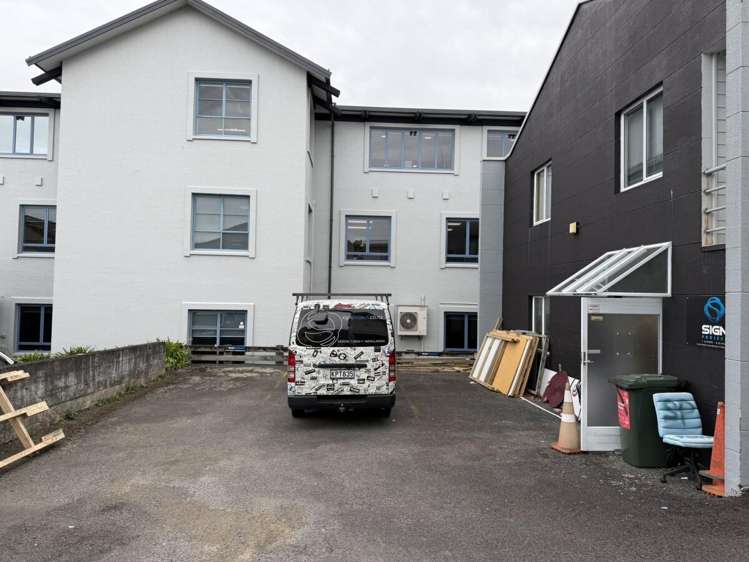 68 Vivian Street New Plymouth_22