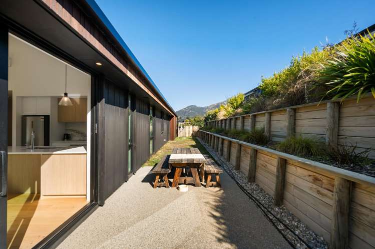 11 Sarges Way Lake Hawea_23