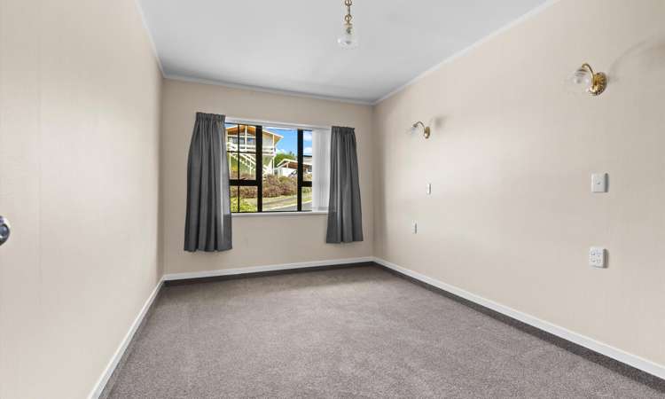 2 Saint Lukes Crescent Te Kuiti_12