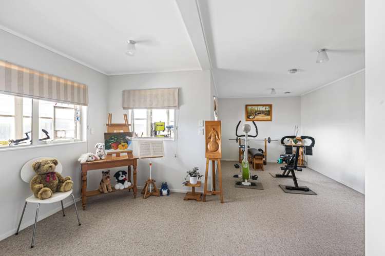 24 Grovenor Drive Orewa_11
