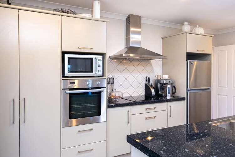 9a Kent Terrace Taradale_9