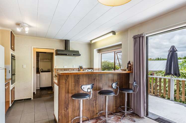 53 Te Hatepe Avenue Taupo_9