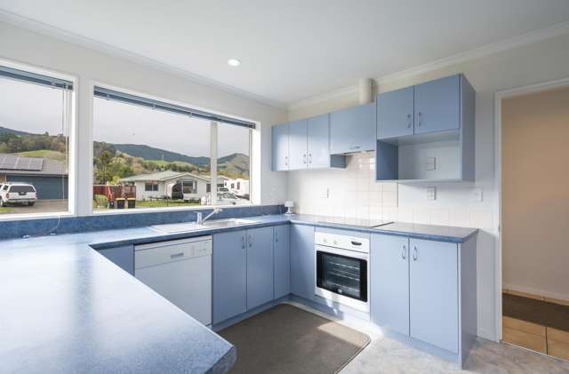 17 Covent Drive Stoke_2