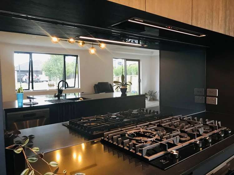 23 Waireka Road Rototuna North_7