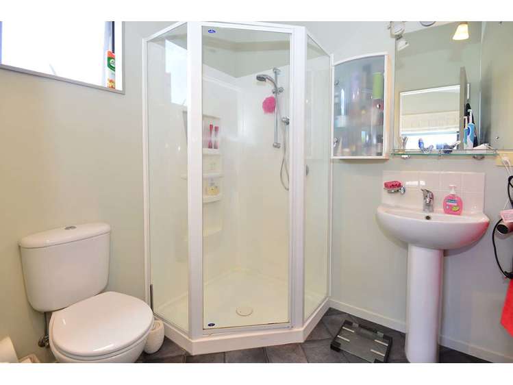 43a Springs Road Parakai_12