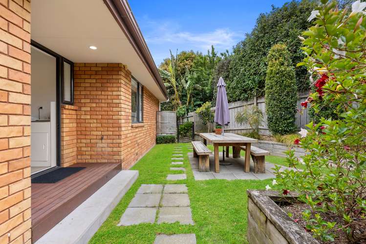 15a Araminta Place Beachlands_19