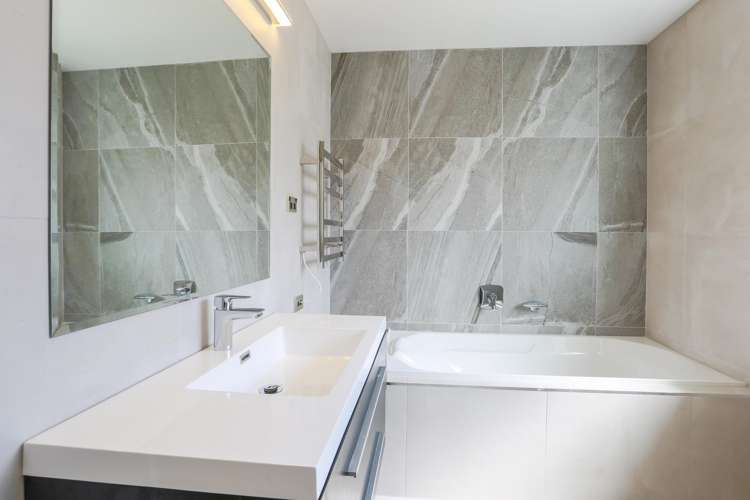 28 Pikao Place East Tamaki_12