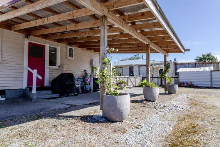 236 Stafford Street Hokitika_25