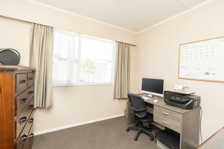 5 Hamblyn Crescent Nawton_13