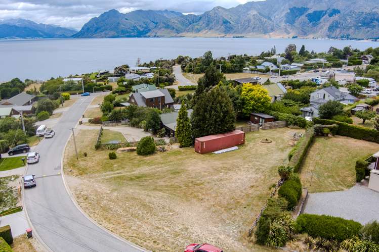 16 Parry Crescent Lake Hawea_7