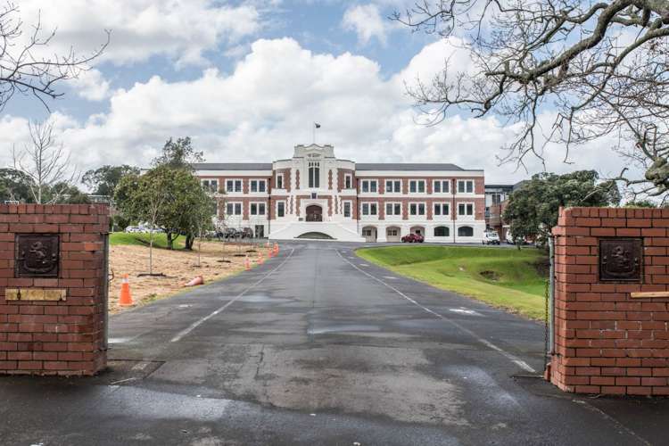 6 Eversleigh Road Belmont_20