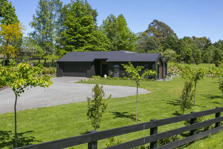 139 Mapara Road Acacia Bay_47