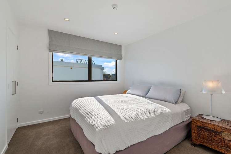 39 Winchester Street Merivale_15