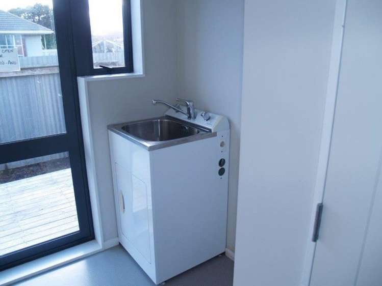 8a Raukawa Street Otaki_14