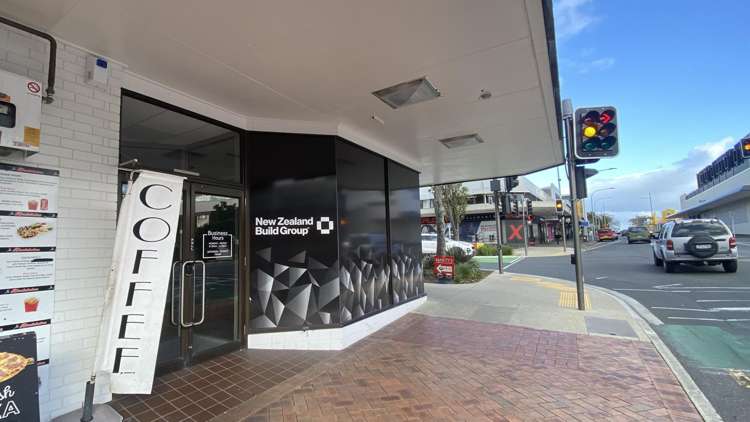 Shop 4/110 Devonport Road Tauranga Central_3