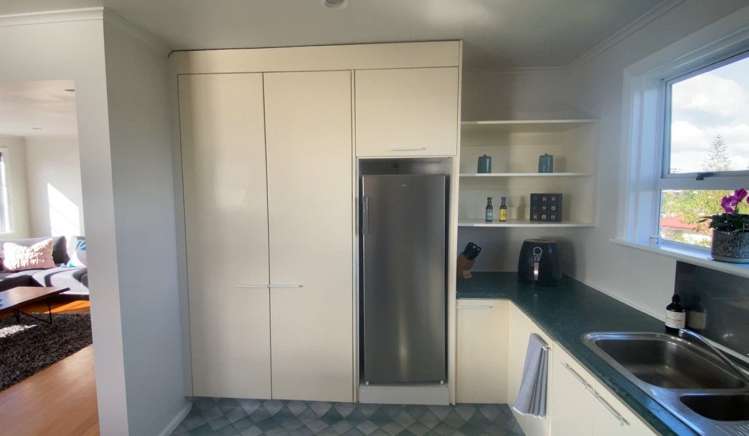 8A Melandra Road Stanmore Bay_5