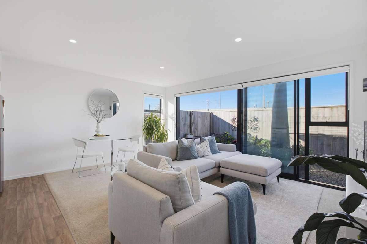 52/17 Owens Place_0