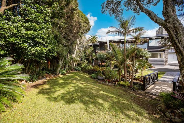 47 Masterton Road Rothesay Bay_19