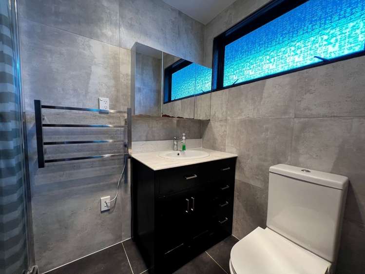 1/6 Manuka Road Glenfield_6