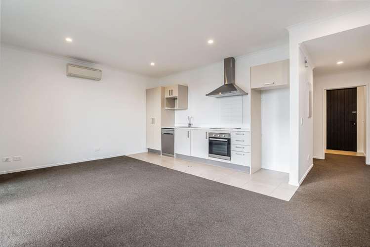 262 Hobsonville Point Road Hobsonville_6