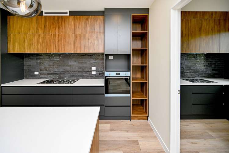 2 Wheki Place Swanson_22