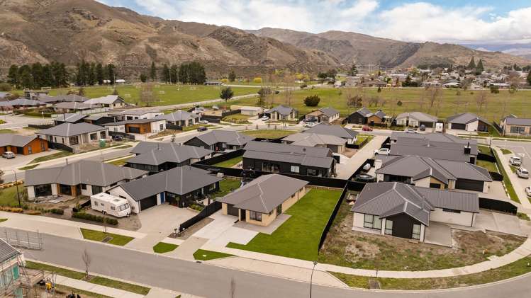 5 Woods Crescent Cromwell_18