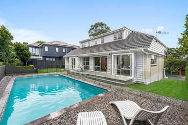 6 Stoneyroyd Gardens_1