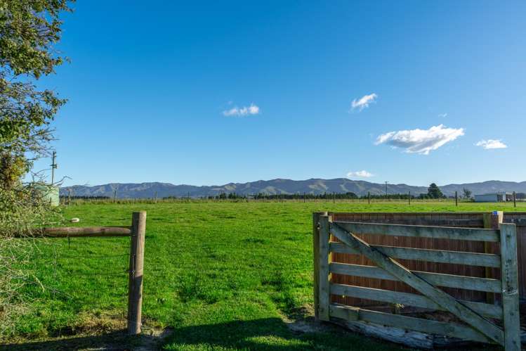 16 Campbell and Forrests Road Otaio_19