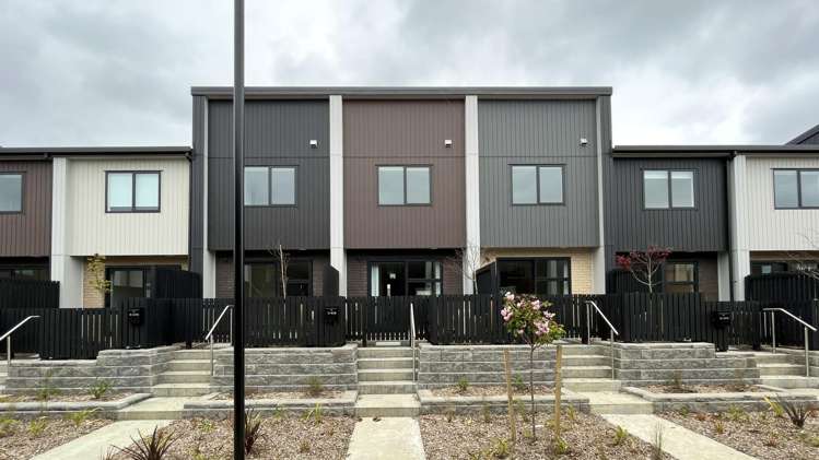 7/476 West Coast Road 1665_0