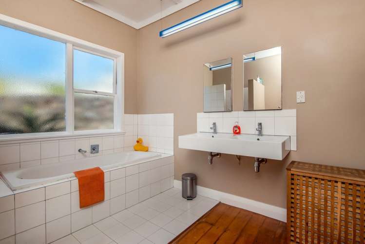 1 Taumata Road Sandringham_23