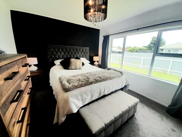 28 Apollo Parade Milson_19