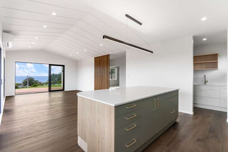 15 Anehana Place Stanmore Bay_8