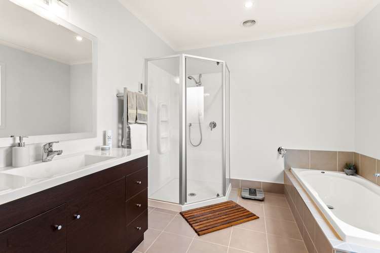 25 Kauri Road Stanmore Bay_18