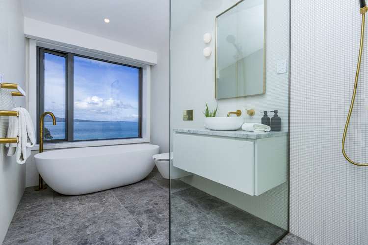 249 Hurstmere Road Takapuna_18