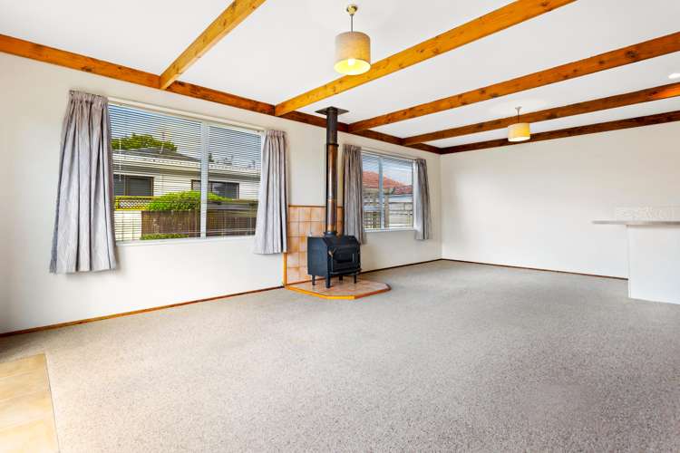 2/2 Garelja Road Henderson_6