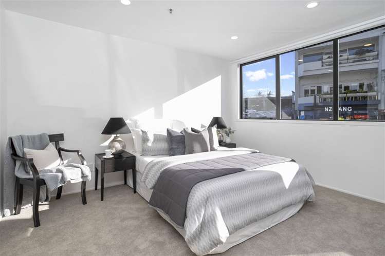 1G/175 Hurstmere Road Takapuna_5