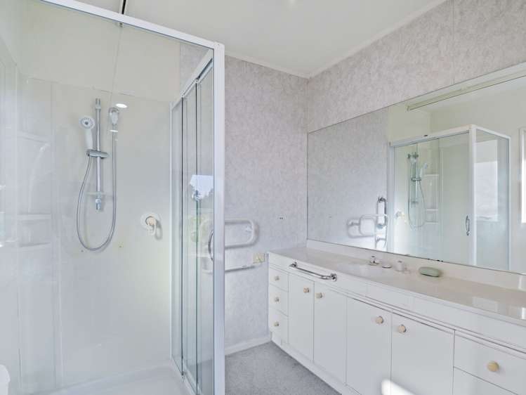 2/39 West Fairway Golflands_16