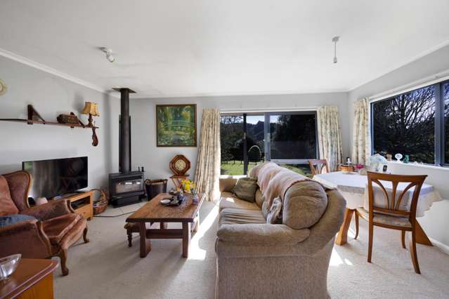 2445 Tarata Road Tarata_4