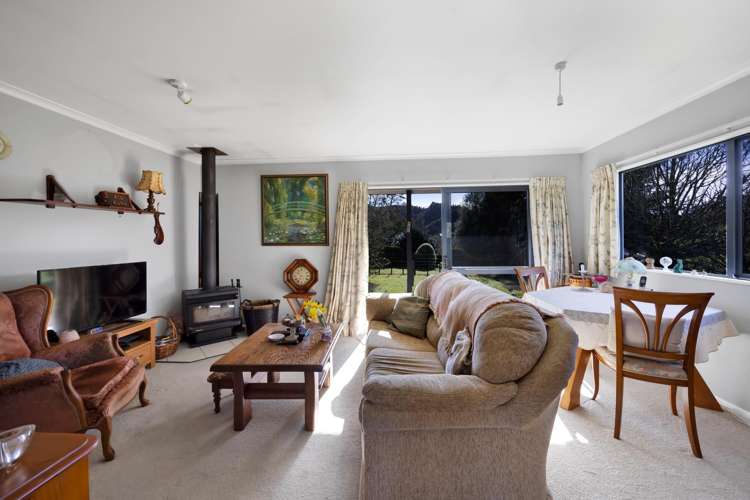 2445 Tarata Road Tarata_4