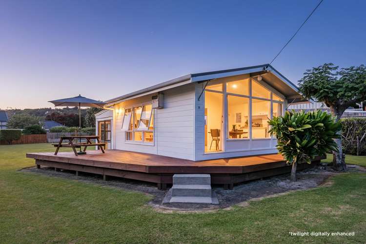 11 Hahei Beach Road_0