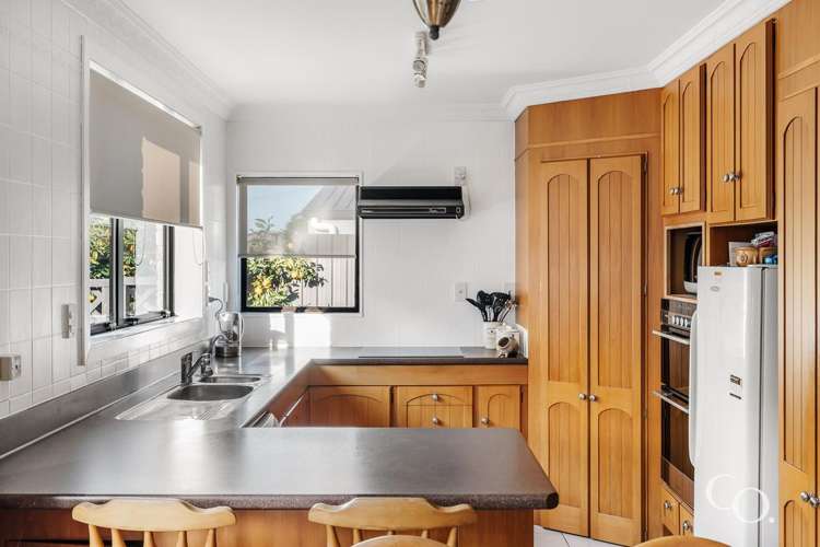 227 Levers Road_5