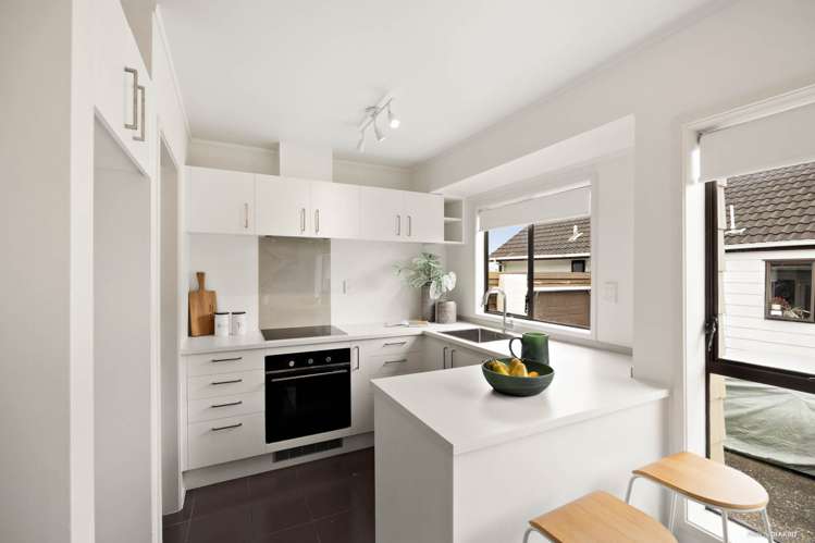 2/100 East Coast Road Forrest Hill_6