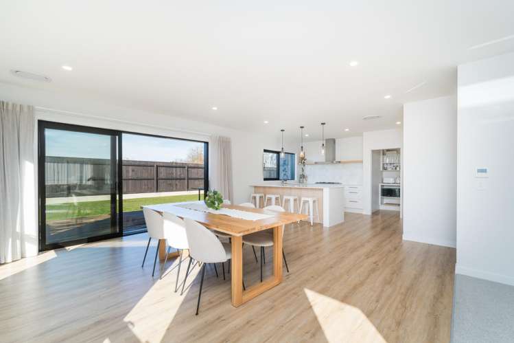 78 Freedom Drive Kelvin Grove_11