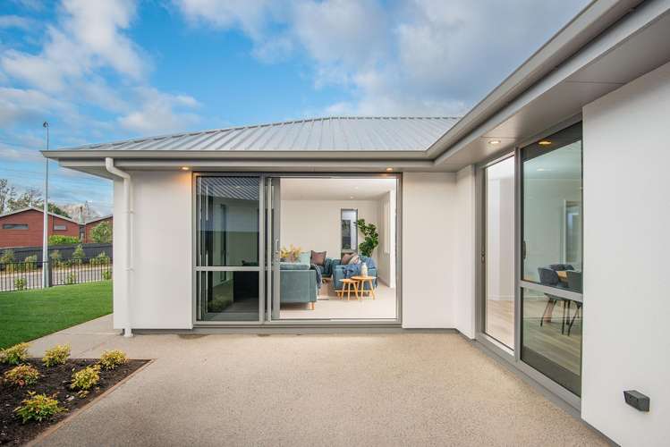 5 Tapley Close Halfway Bush_2