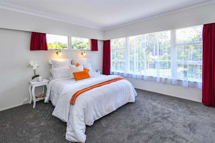 3 Dennis Avenue Hillpark_11