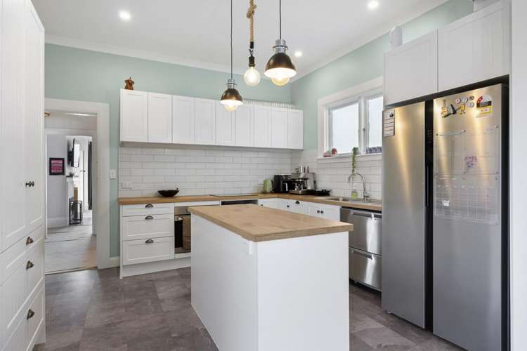 10 Highcliff Road Andersons Bay_13